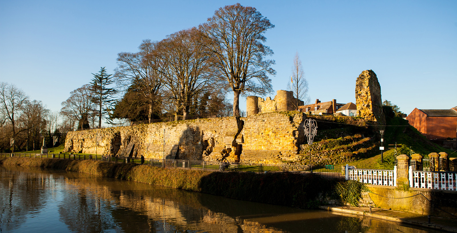 Image of an old building in West Kent